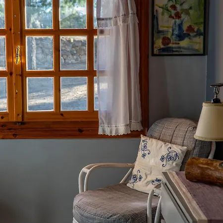 Apartment Maistros *