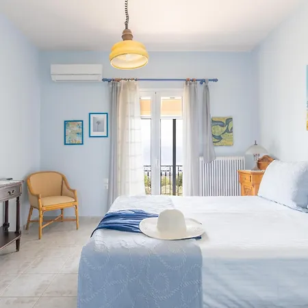 Maistros Studios Apartment