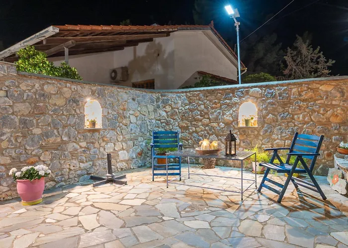 Maistros Studios Apartment