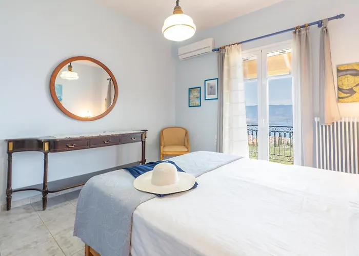 Maistros Studios Apartment