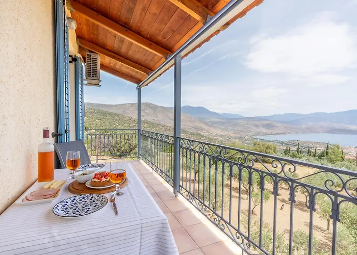 Maistros Studios Apartment