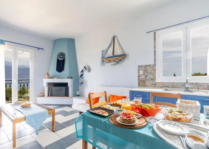 Maistros Studios Galaxidi